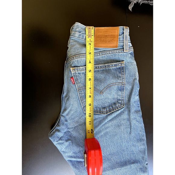 Levis Women Middy Straight Jeans, Washed Black, Size W26, red tab, zip fly - Picture 12 of 14